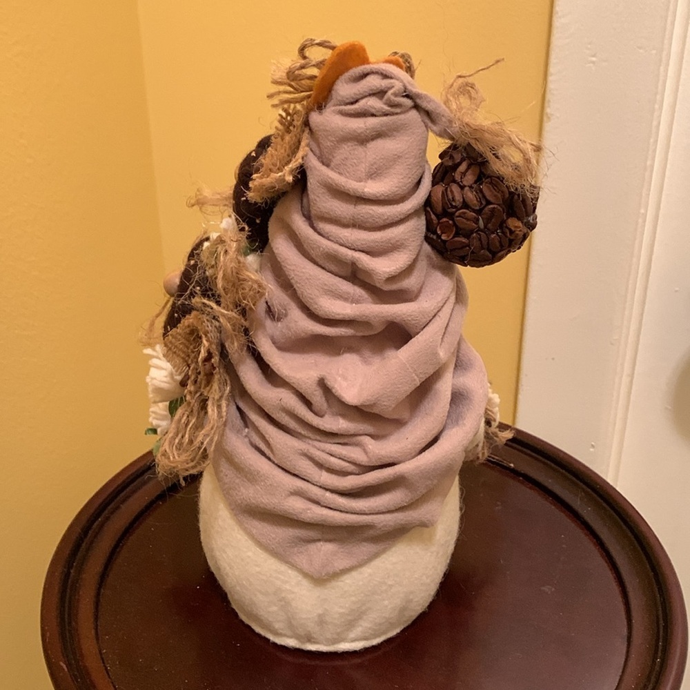Whimsical Expresso Macchiato Gnome Decor with Gray Beard. NWT - Picture 8 of 12